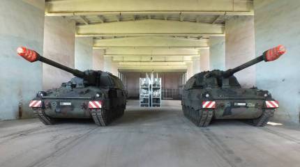 Литва получила две самоходные гаубицы PzH2000