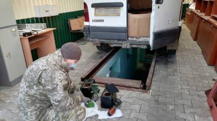 В СБУ заявили о пресечении контрабанды оборудования из Украины в Крым - получается, не считают Крым украинским...