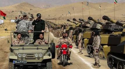 «Мы не ищем войны, но и не боимся её»: командующий КСИР Ирана пообещал США ответить на любые угрозы