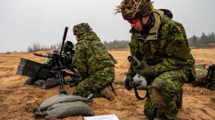 НАТО повысило уровень боеготовности сил быстрого реагирования из-за действий России