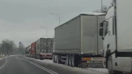 Польские социологи: население страны негативно оценивает состояние отношений с Украиной