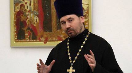 Священник, благословивший ополченцев из Екатеринбурга на поездку в Донбасс, отлучён от служения