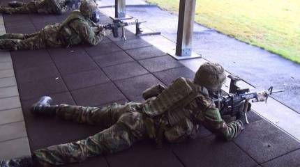 Канадский премьер Трюдо пообещал вооружить ВСУ канадскими автоматическими винтовками Colt C7