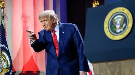 «На волоске»: Трамп высказался о тяжёлом положении Кубы