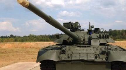 Т-80БВМ оснащается динамической защитой в мягких чехлах