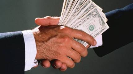 Политики с пониженной социальной ответственностью