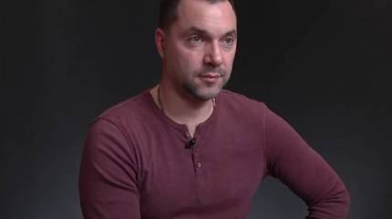 Депутаты Верховной Рады начали сбор подписей за увольнение советника Офиса президента Украины Арестовича