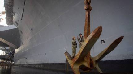 «Всё дороже обслуживать»: в США обсуждают возможность вывода из состава ВМС авианосца «Гарри Трумэн»