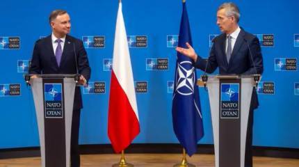 Президент Польши предложил нарастить силы НАТО у российских границ для «защиты Украины»