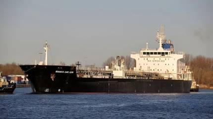 Украинские МБЭК атаковали танкер в море недалеко от Туапсе
