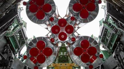 Британская пресса: Российский спутник выпустил ракету в направлении атмосферы Земли