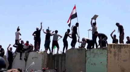 Военнослужащие армии США на базе в Багдаде приведены в состояние повышенной боеготовности из-за угрозы штурма военного объекта