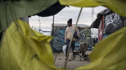 Джунгли Франции. Как улицы Парижа превратились в лагерь «беженцев»