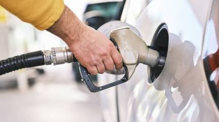 В Индии заявляют об иссякающих запасах моторного топлива