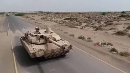 Арабские «Леклерки» ожидают белорусских тягачей