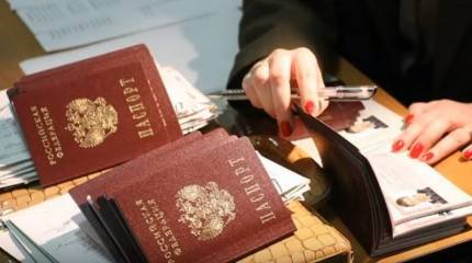 Владимир Путин упростил получение гражданства России жителям ДНР и ЛНР