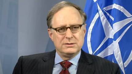 Бывший замгенсека НАТО: Президент России своими требованиями ещё больше сплотил Запад