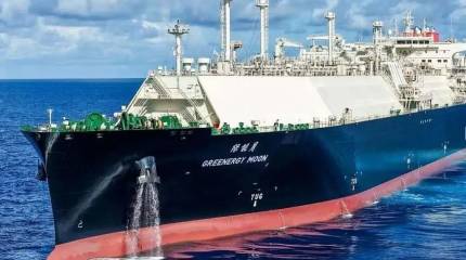 Несмотря на санкции США, поставки российского СПГ в Китай удвоились