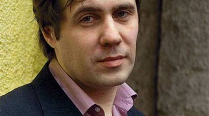 Что за "общество" советует россиянам спрашивать разрешения на поездку в Крым у украинских властей?