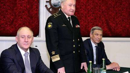 Командующий Северным флотом поздравил экипаж ТАРКР «Пётр Великий» с годовщиной корабля