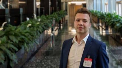 ТВ Беларуси: Милиция задержала Протасевича после публикации его фото в аэропорту Минска