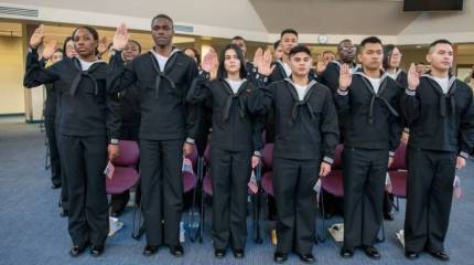 ВМС США начали расследование инцидента с появлением «символов ненависти» на корабле USS Laboon