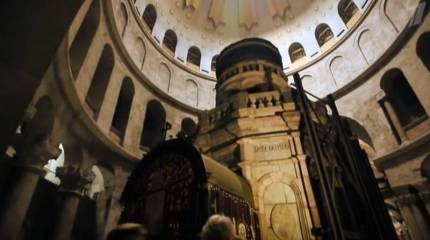 Священников новой церкви Украины не допустили к служению в храме Господня