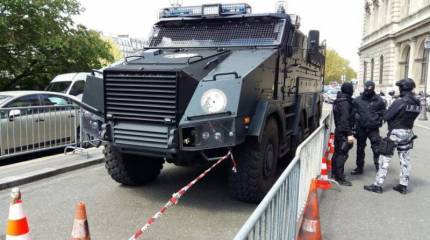 Бронированные машины: сначала поле боя, а теперь и полиция
