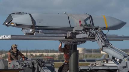 Lockheed Martin получила крупный контракт на производство новых авиационных ПКР AGM-158C