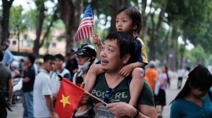 Как доллар победил исторические обиды