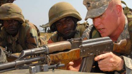 Почему американцы во Вьетнаме предпочитали автомат Калашникова