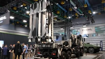 Представлена пусковая установка для ЗРС IRIS-T SLM/X