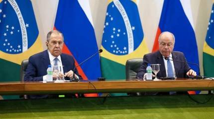 Во время визита Сергея Лавров в Бразилию власти этой страны призвали США прекратить поставки оружия Украине