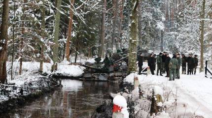 Увязшие в грязи