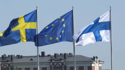 Неприсоединившиеся: мнимый внеблоковый статус Швеции и Финляндии