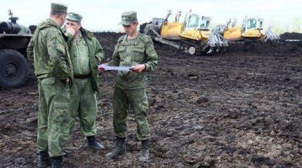 Замминистра обороны РФ проконтролировал строительство железнодорожной ветки в обход Украины