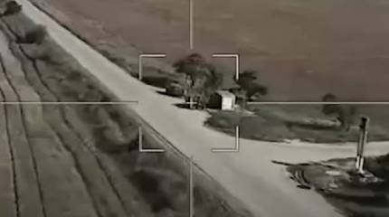 Российский БПЛА заснял на видео точный удар по месту расположения боевиков ВСУ под Купянском