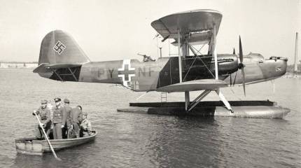 Боевые самолеты. Когда полезен абсолютно во всем