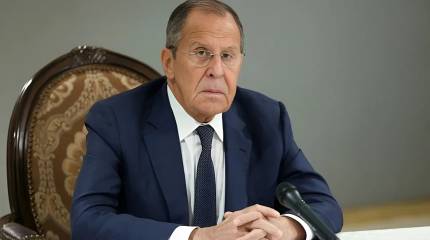 Лавров: Запад нечистоплотными методами принуждает не покупать нефть и СПГ из РФ
