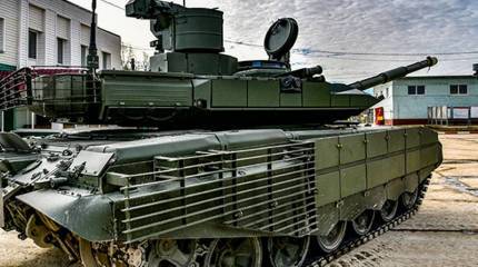 Новая партия модернизированных танков Т-90М «Прорыв» поступила на вооружение ЗВО