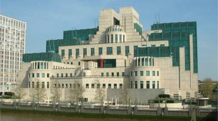 СВР предложила британским спецслужбам учиться на примере «Кембриджской пятерки»