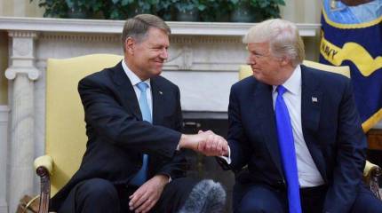 США и Румыния договорились укрепить "правый фланг НАТО", включая Чёрное море