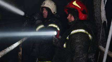 Под Киевом после прилёта пожар вспыхнул на объекте в промышленной зоне