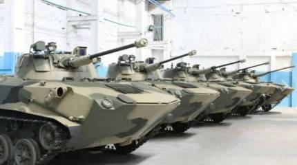 Партия боевых машин десанта БМД-2 и бронетранспортёров БТР-РД поступила в войска