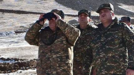 На армяно-азербайджанской границе возобновились боестолкновения