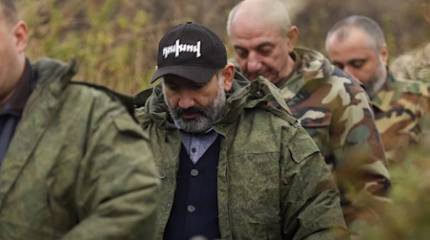 Армянские юристы требуют от Генпрокуратуры арестовать премьера Пашиняна