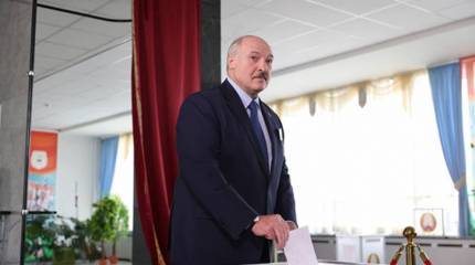 «Клуб любителей пятницы»: Беларусь в оранжевом