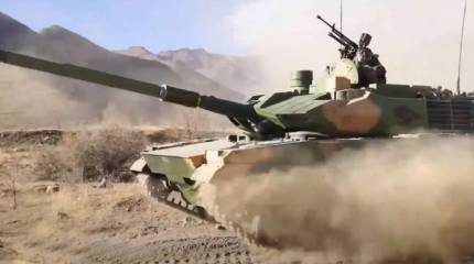 «Горный танк» Китая Type 15 впервые поставлен за рубеж