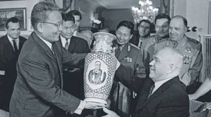 Партийная элита против Маршала Победы