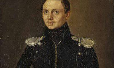 Mikhail Nikolaevich Lermontov - 같은 삼촌?
